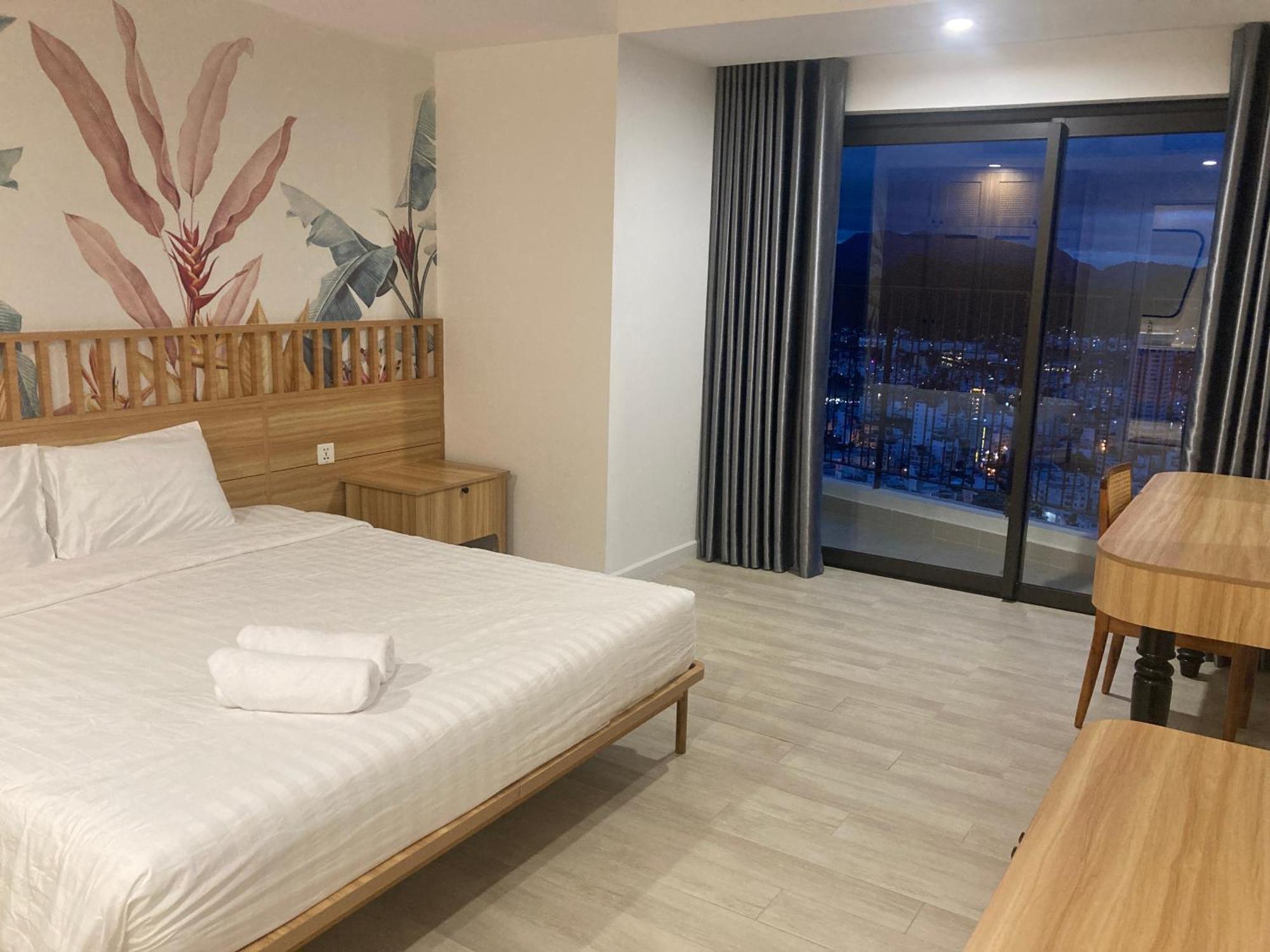Can Ho Gold Coast O Nha Trang View Bien - Vivastay Exterior photo