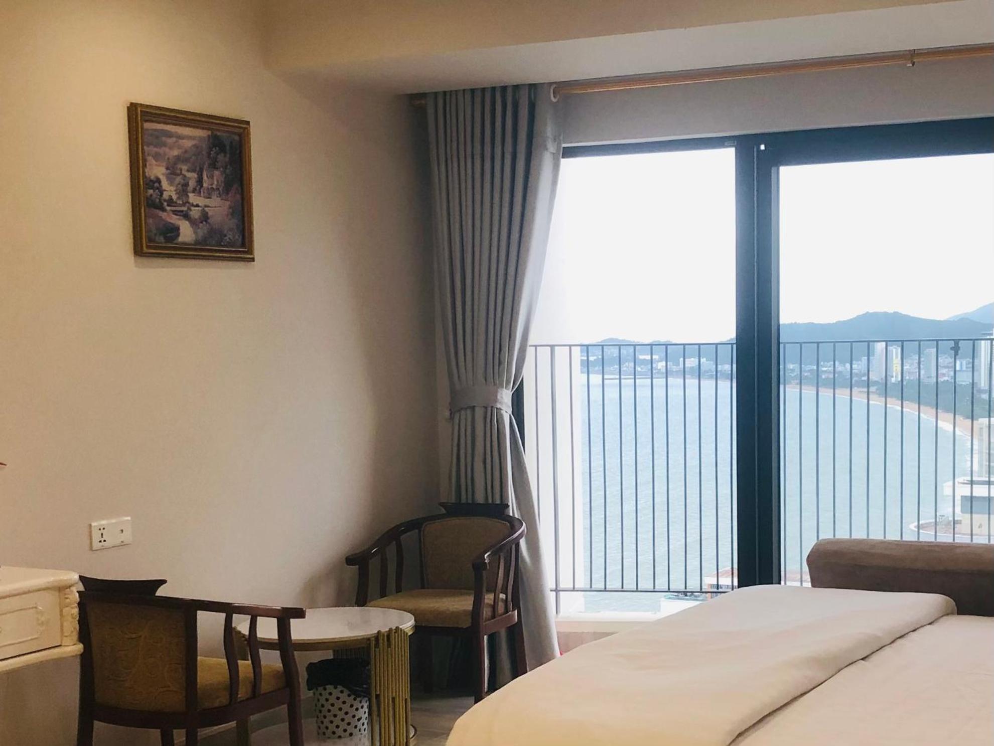 Can Ho Gold Coast O Nha Trang View Bien - Vivastay Exterior photo