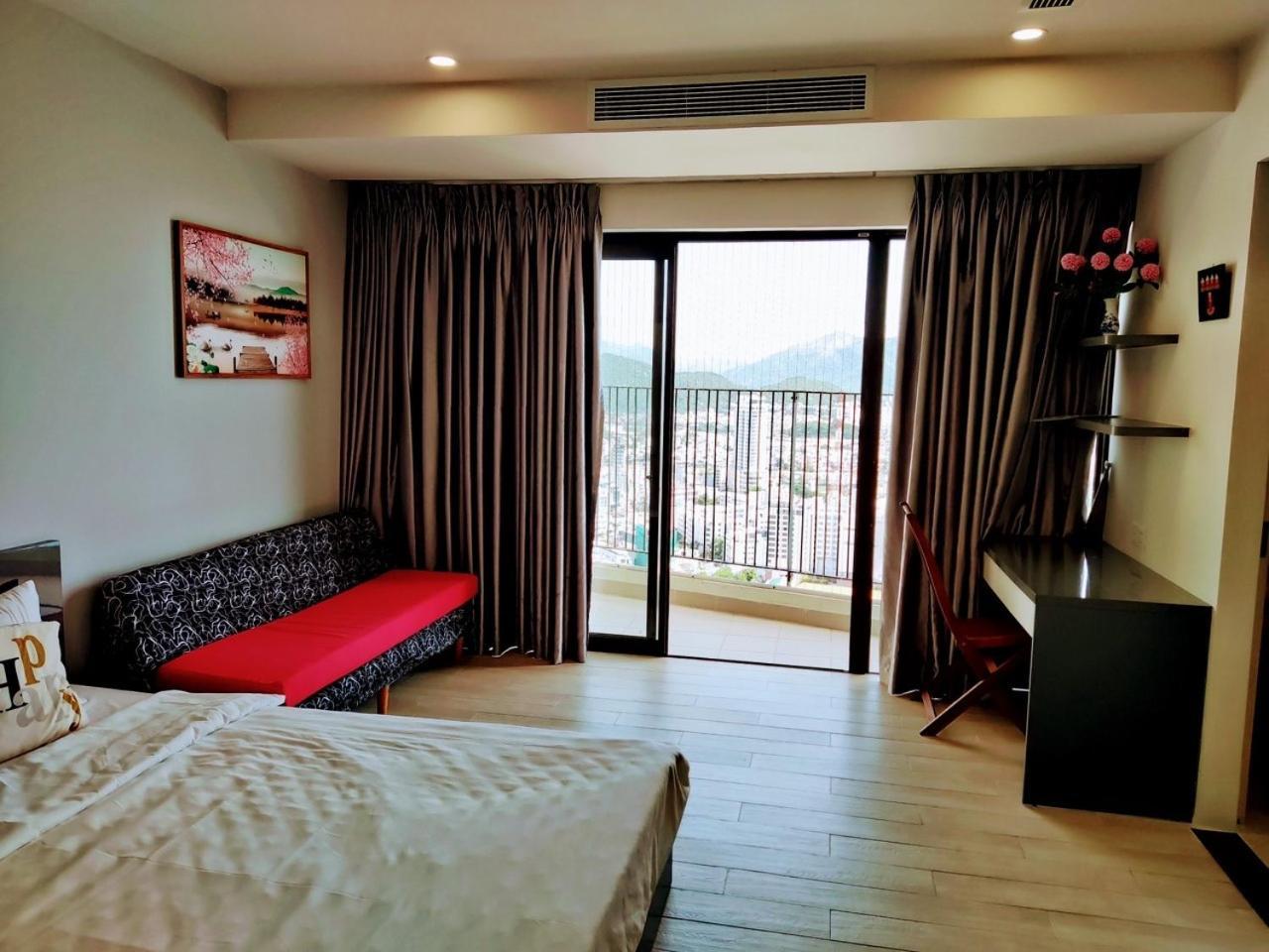 Can Ho Gold Coast O Nha Trang View Bien - Vivastay Exterior photo