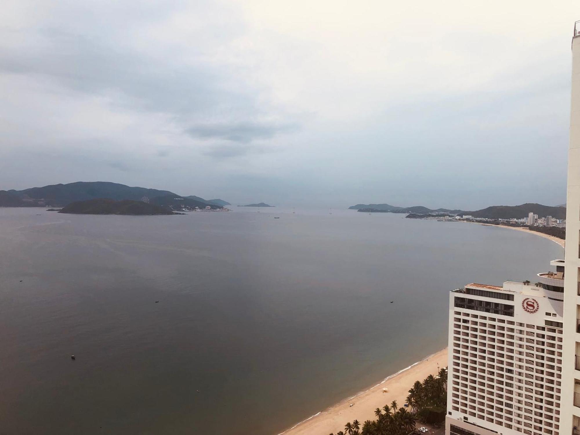 Can Ho Gold Coast O Nha Trang View Bien - Vivastay Exterior photo